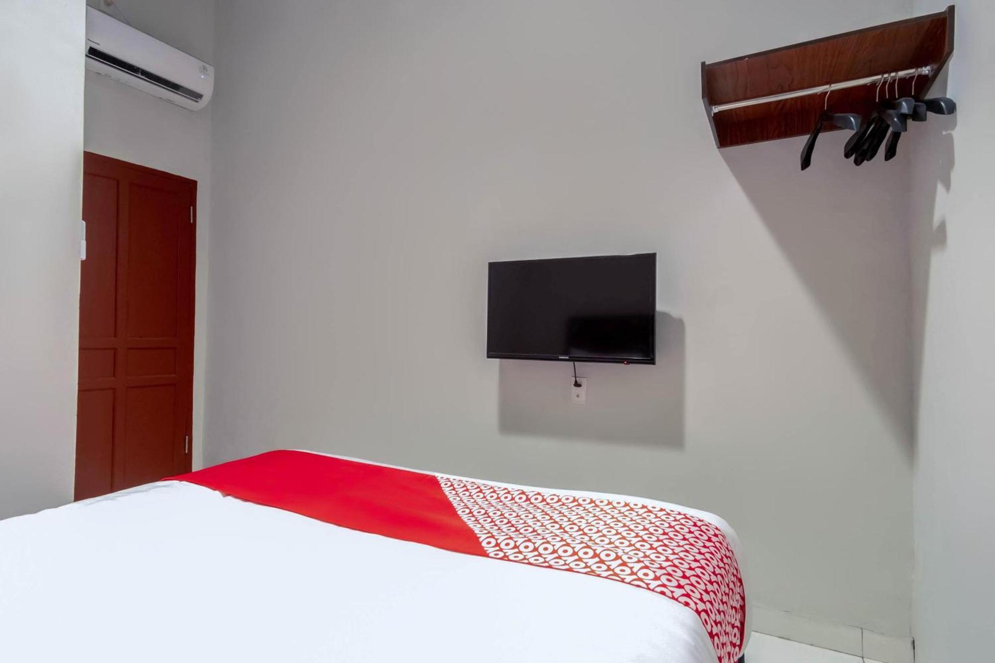 Super Oyo 2345 Homestay Jaya ميدان المظهر الخارجي الصورة